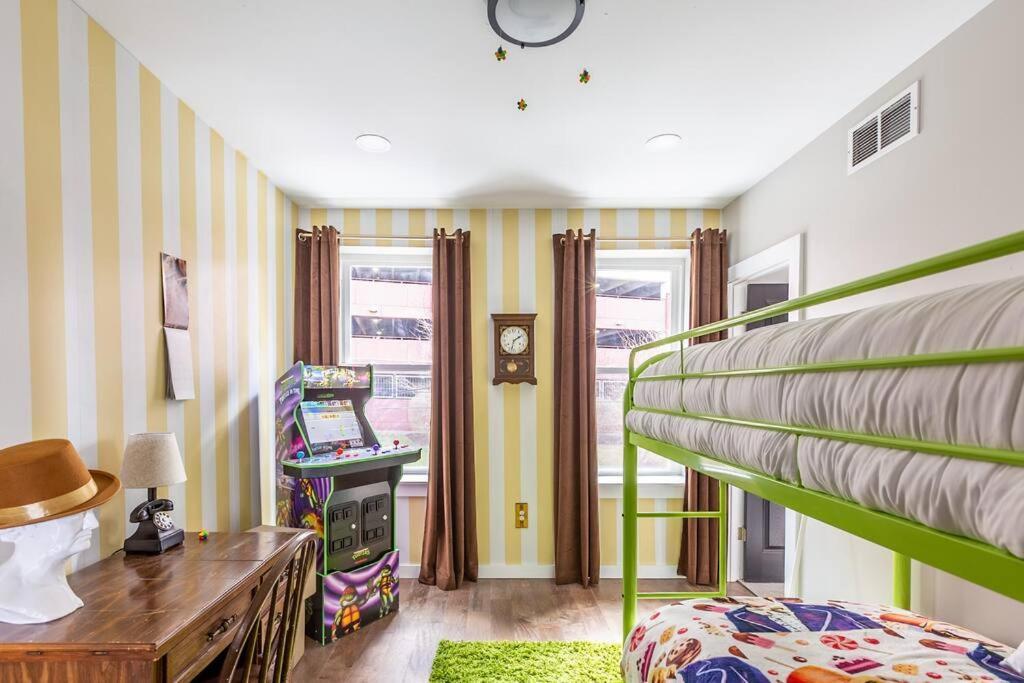 הוילה פיטסבורג King Bed / Free Parking / Arcade / Bbq / Patio מראה חיצוני תמונה